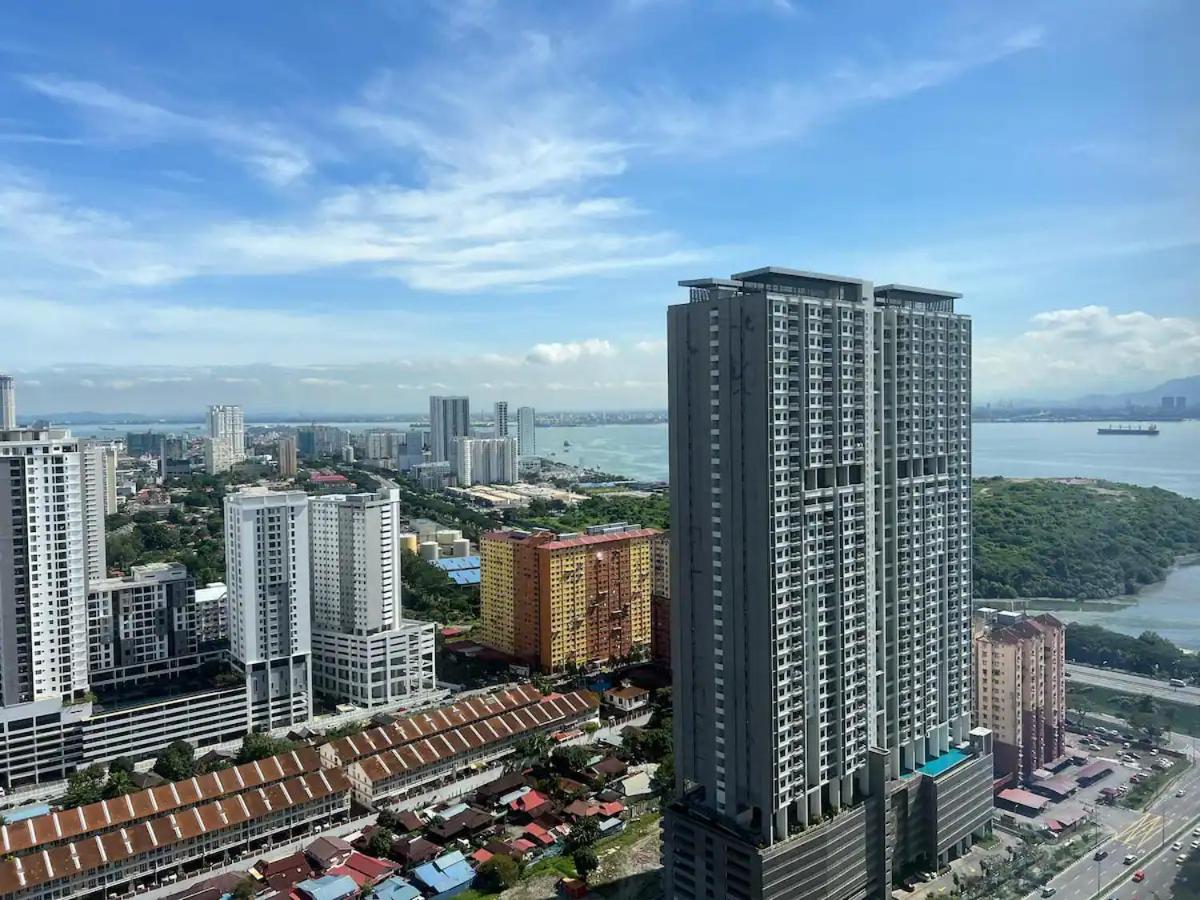 Urban Suites, Spectre Collection By Stellar Alv Jelutong Exteriör bild