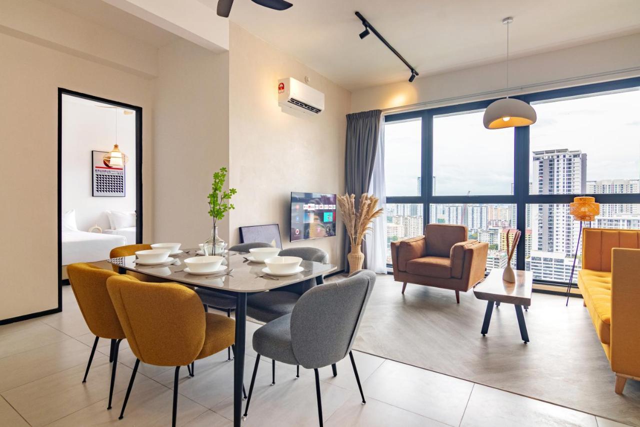 Urban Suites, Spectre Collection By Stellar Alv Jelutong Exteriör bild