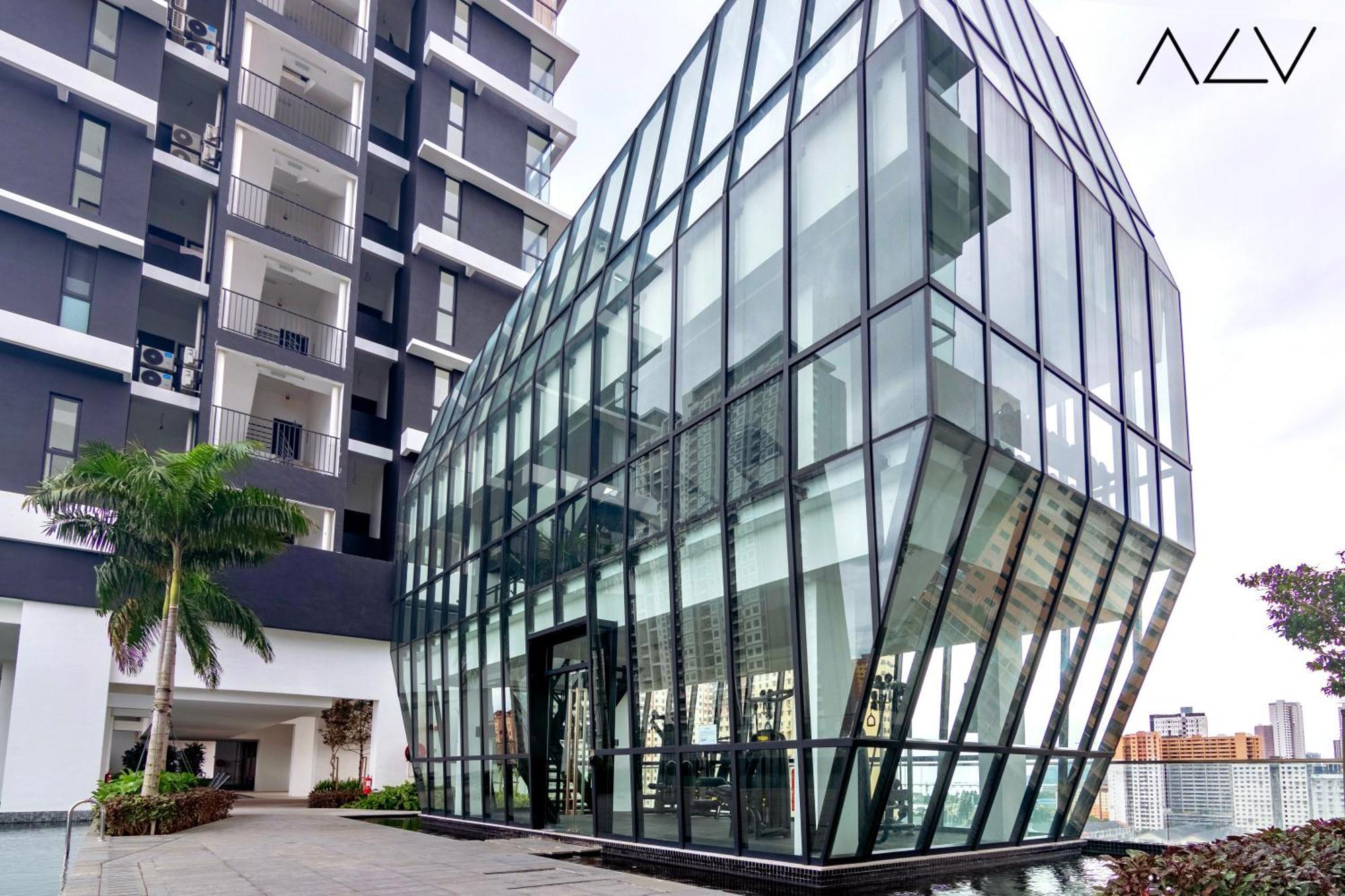 Urban Suites, Spectre Collection By Stellar Alv Jelutong Exteriör bild